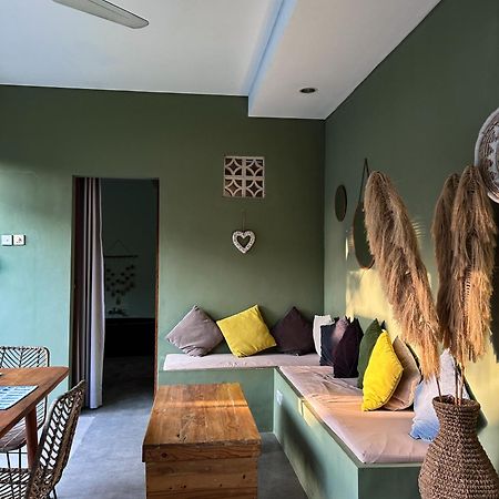 Kiki Village Bathtub And Living Room Canggu  Luaran gambar
